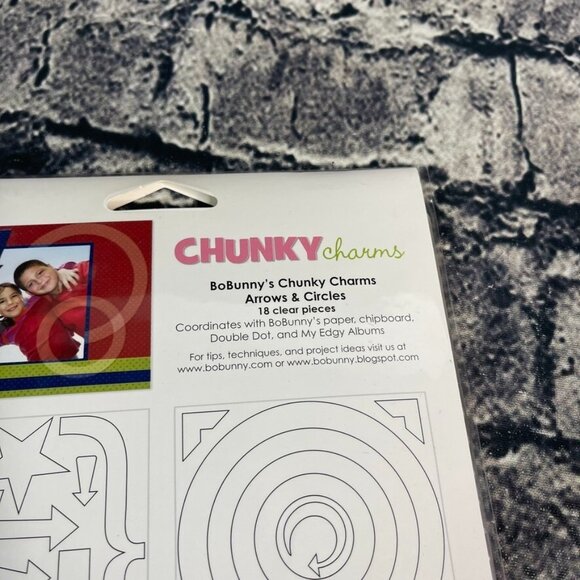 Bo Bunny CHIPBOARD stickers chunky charms Red Black Clear Arrows & Circles - Picture 6 of 12